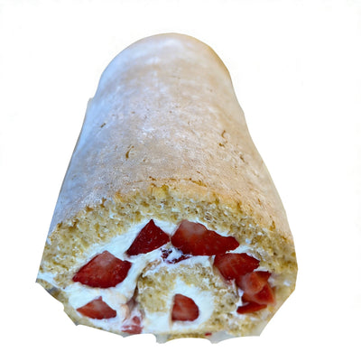 Strawberry and Cream Swiss Roll 長條香草草莓瑞斯卷