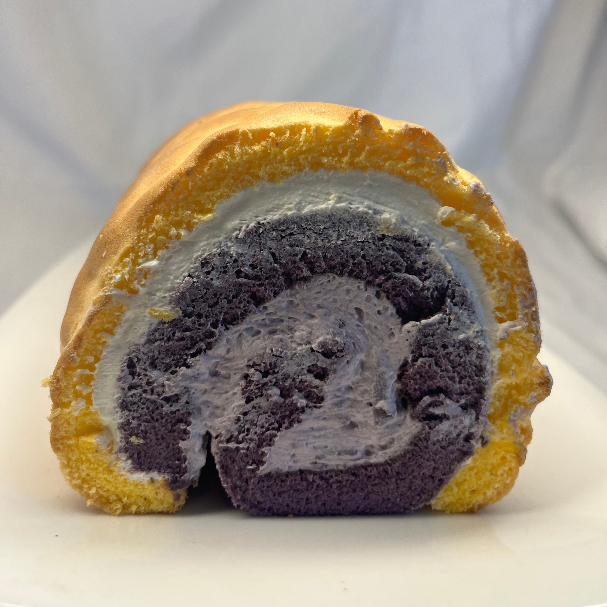 Double Taro Tiger Skin Roll 長條香芋虎皮卷