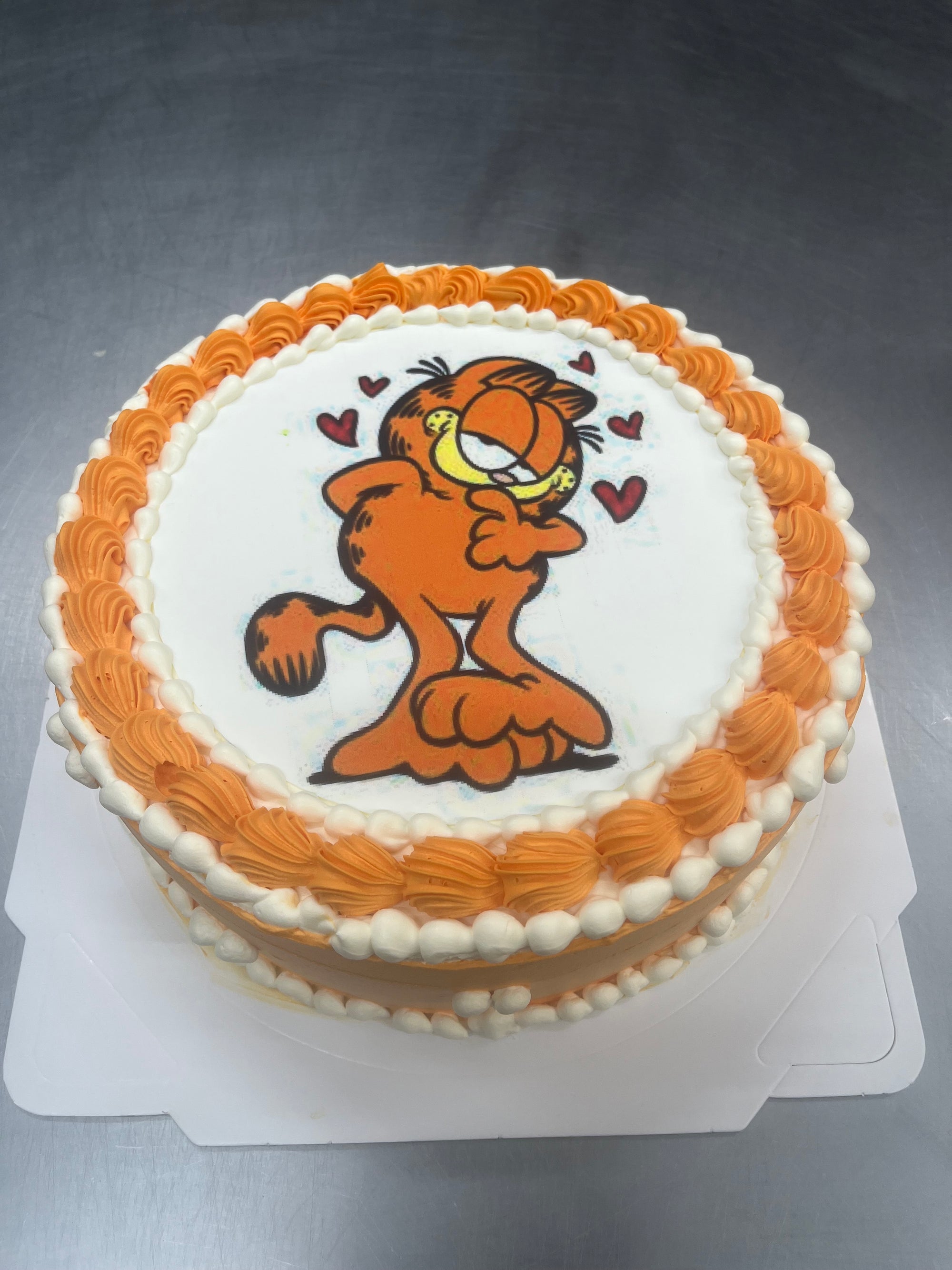 Garfield Image Cake