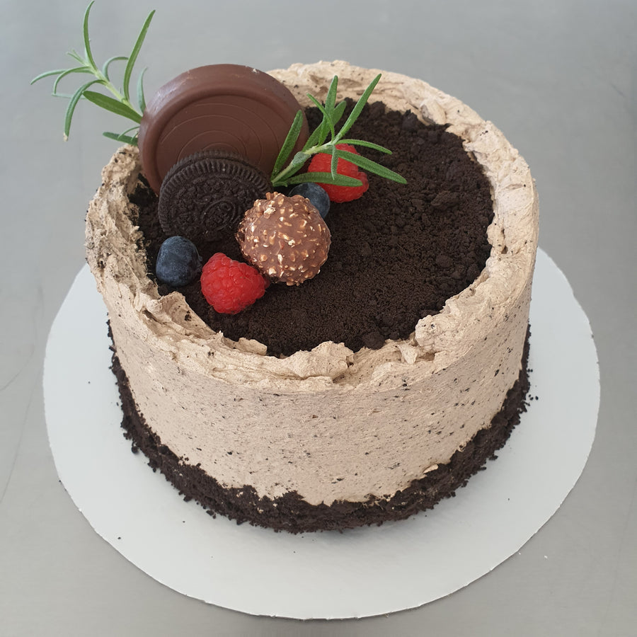 "Dirt" Cake 泥土蛋糕