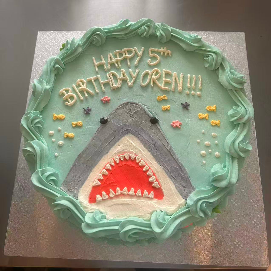 Shark Party Cake（鯊魚派對蛋糕）