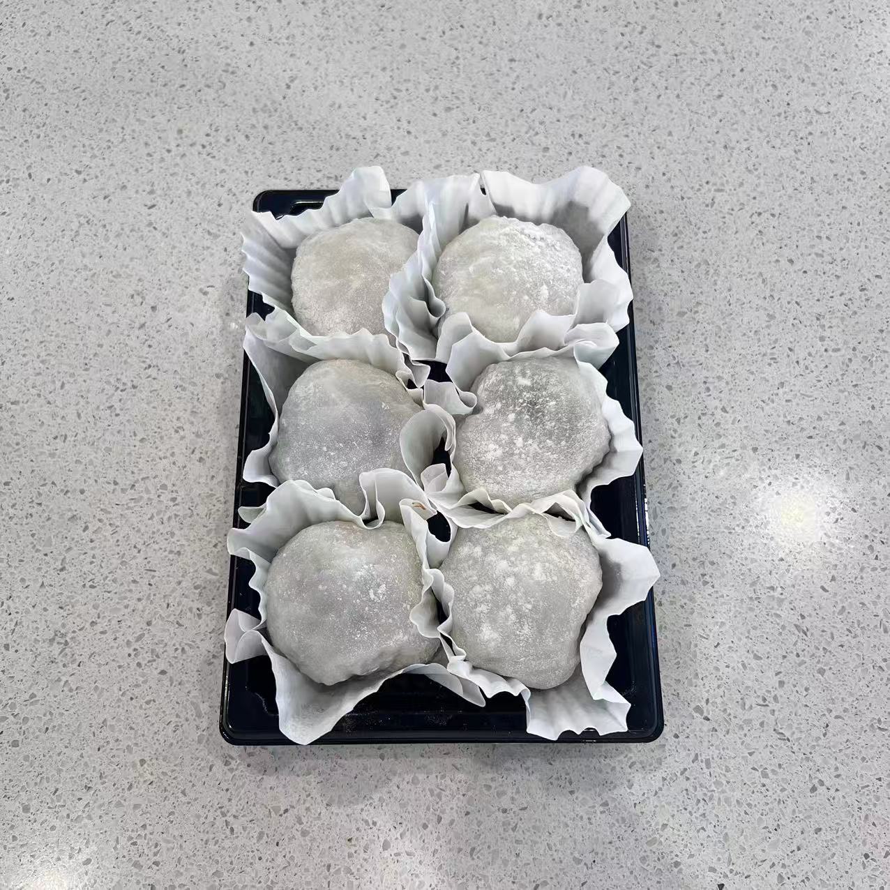 Sweet Red Bean Mochi（紅豆麻薯）