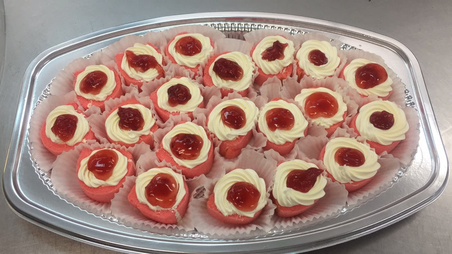 Petit Love - Mini Strawberry Cream Roll 迷你草莓奶油卷